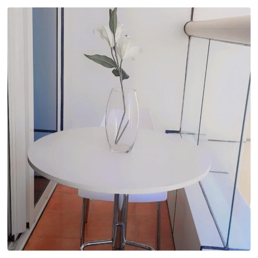 Luxury Kings Palace Private Room With Shared Kitchen Next To Barasti Beach Dubái Exterior foto